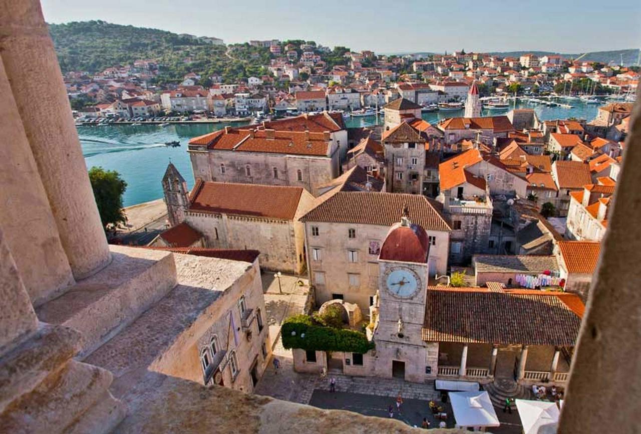 Apartments Barisic Hrvatskih Zrtava 404 Seget Vranjica Trogir Exterior foto